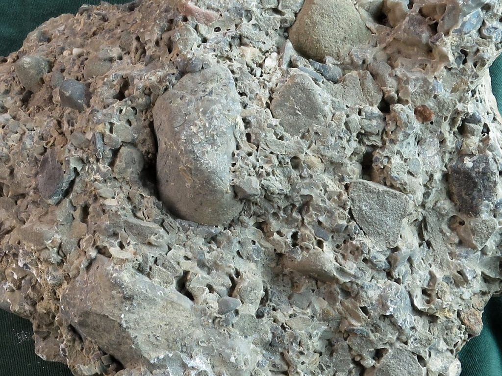 Image: conglomerate_2