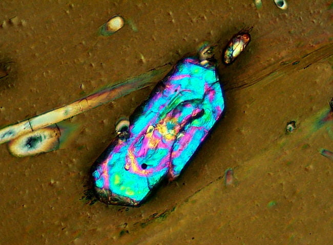Zricon crystal in biotite