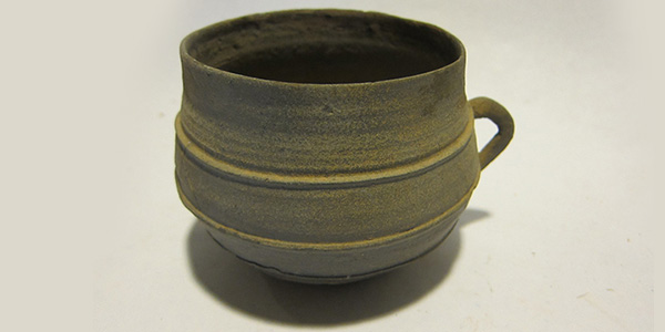 Asian: Robert Finks East Asian Ceramics Collection